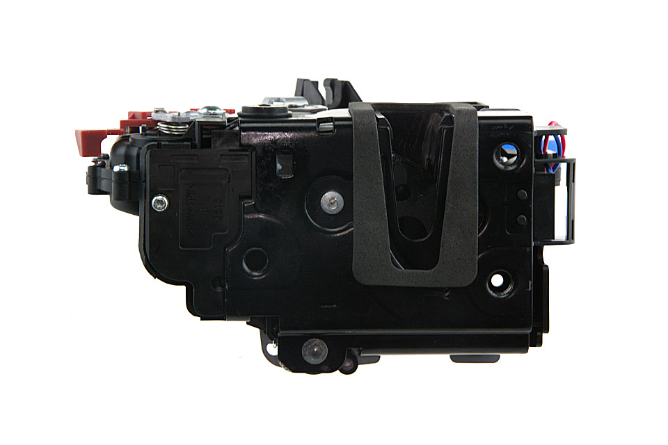 Привод центрального замка зад. Vw golf v -2009, 7l0839015a