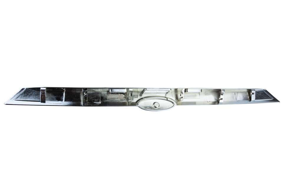 Накладка крышки багажника ford focus 2 2007, 1581833