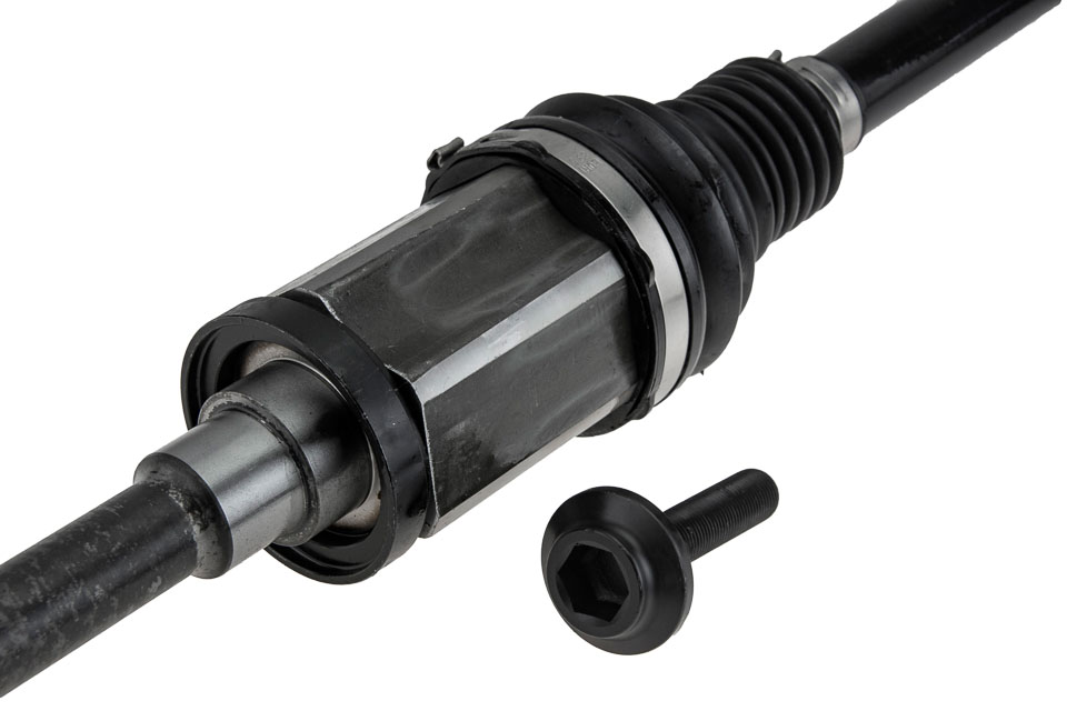Полуось перед прав bmw 5 f90/g30/g31, 31608664676