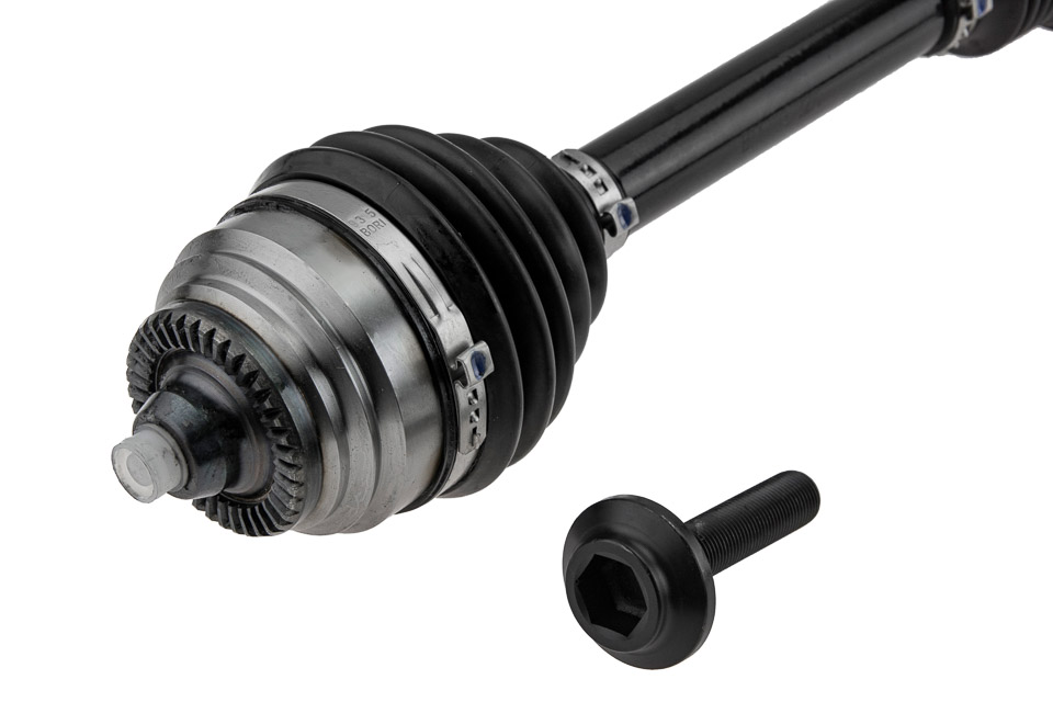 Полуось перед прав bmw 5 f90/g30/g31, 31608664676