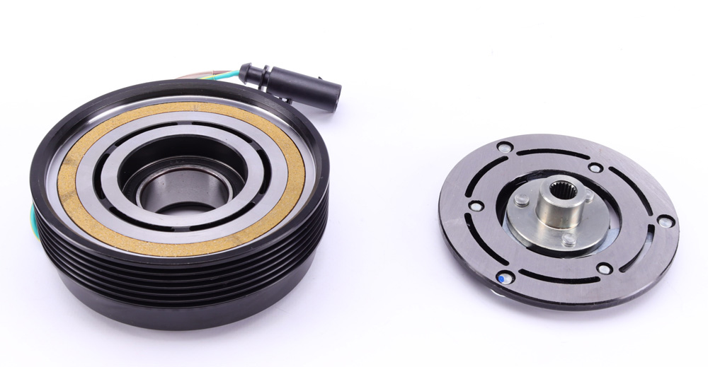 Шкив компрессора кондиционера Audi A3 8P Seat Leon II Skoda Octavia II Volkswagen Golf V 2004-2009,