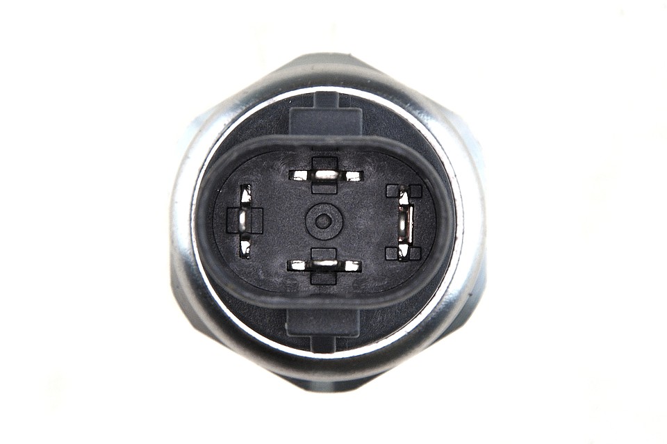 Датчик давления кондиционера Mazda 2 07-14, B01A-61-503