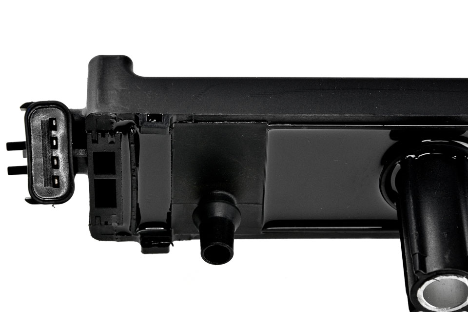 Катушка зажигания jeep cherokee 2.5 4.0 00-01, 56041476ab