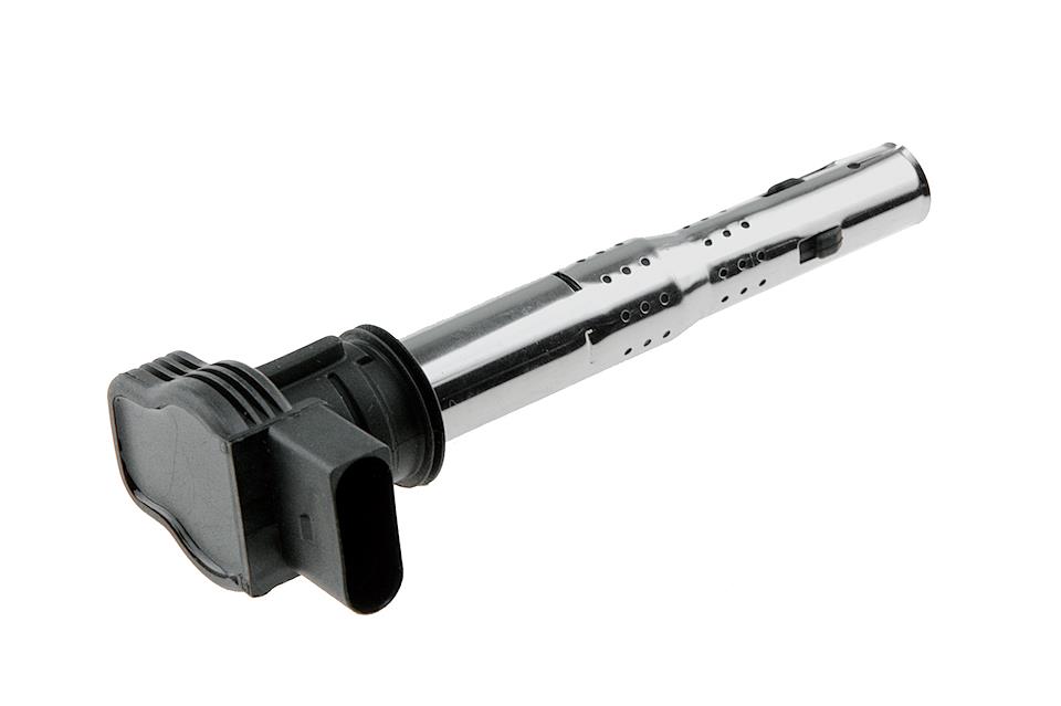 Катушка зажигания VW Golf VI 2.0 GTI 09-13, 06F905115C