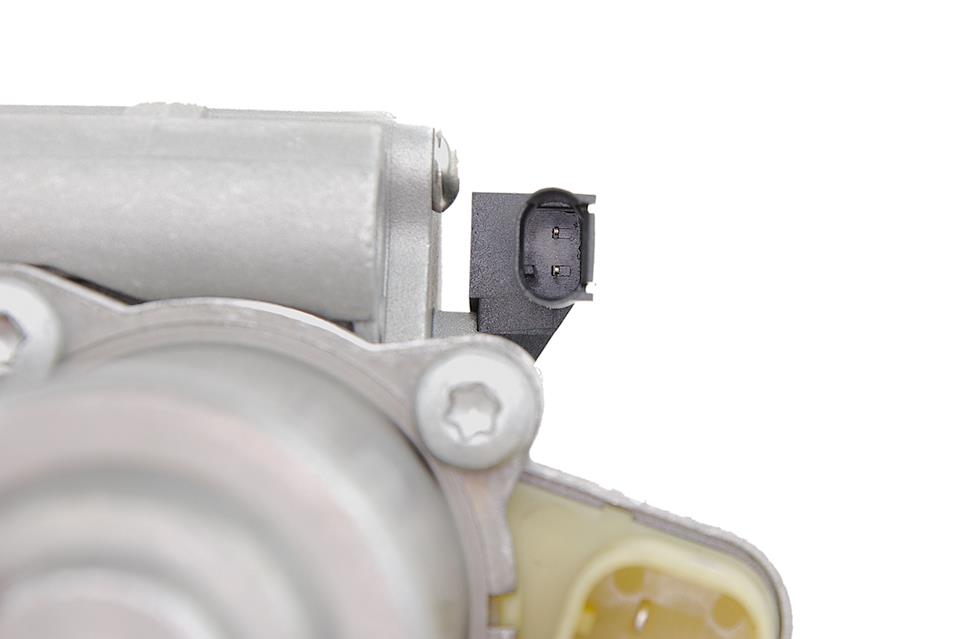 Мотор редуктора bmw 3 e90/e91 2005-, 27 10 7 546 671