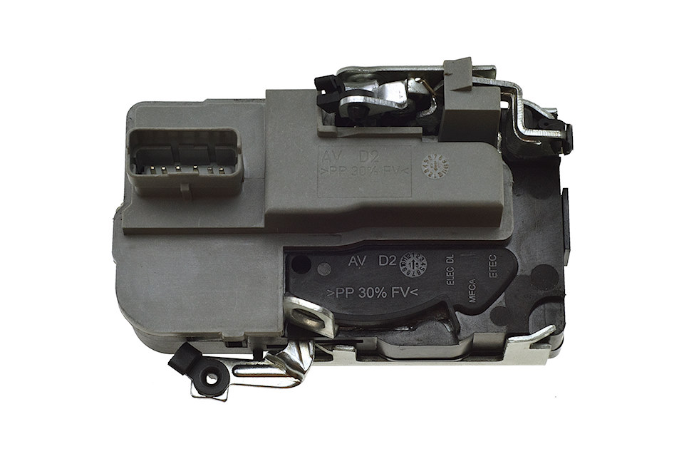 Привод центрального замка двери спереди Peugeot 206 02-07, 9136s7