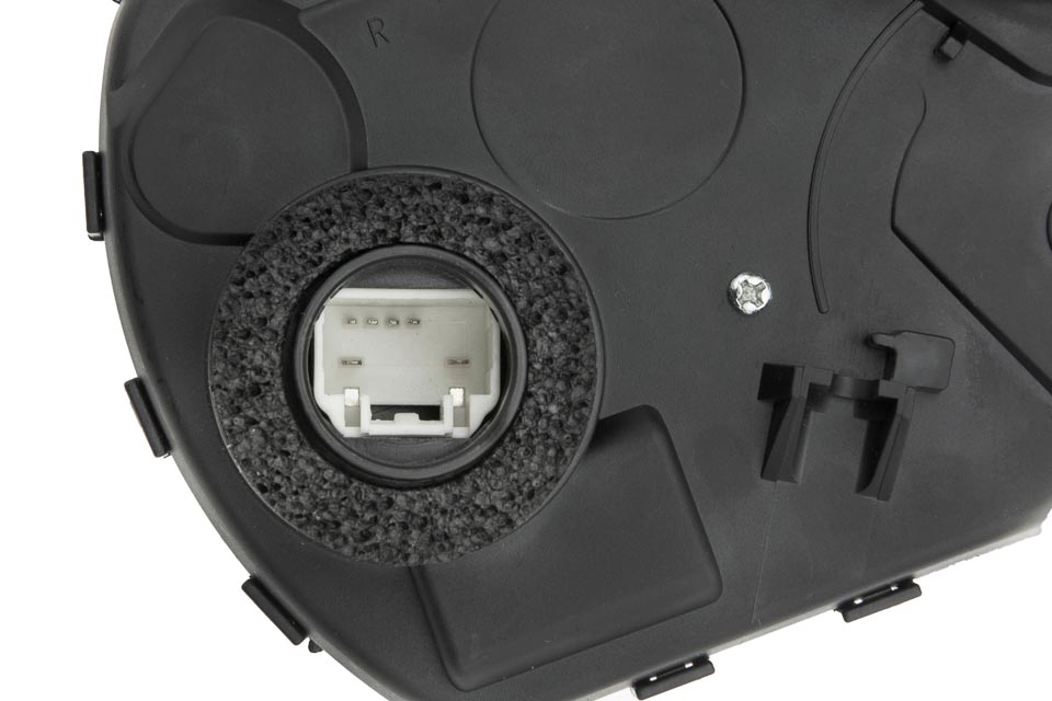 Замок крышки багажника toyota rav 4 2005-2012, 6911042130