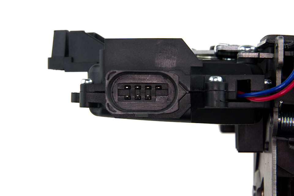 Привод центрального замка двери задний audi а6 2005, 4b0839016g
