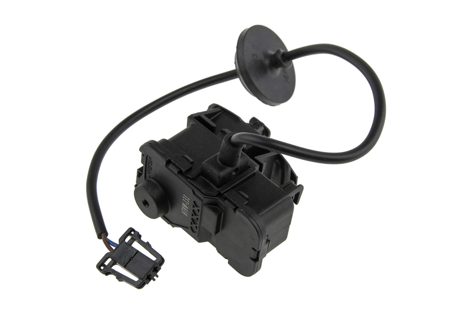 Привод открытия лючка бензобака vw golf 7 2012-, 5c6810773h
