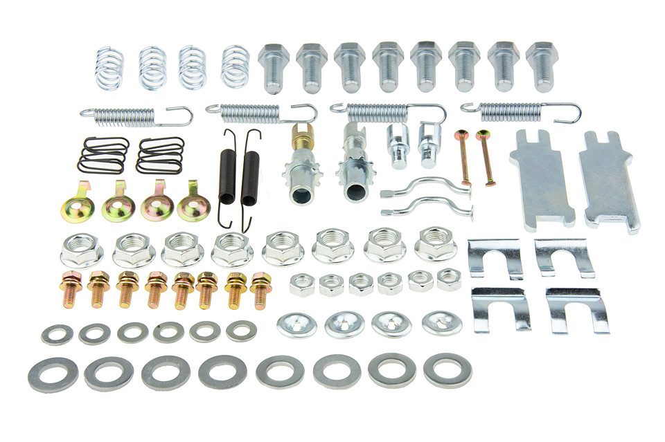 Монтажный комплект тормозных колодок toyota land cruiser 120/150 02-, 47405-60010