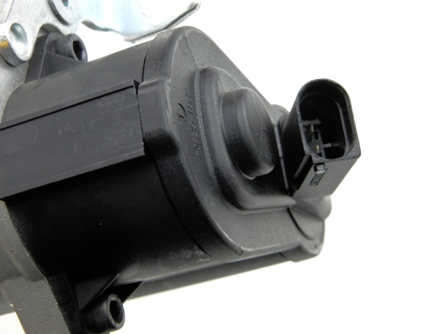 Тормозной суппорт задний vw passat 08-10 passat cc 08-12, 3c0615404b