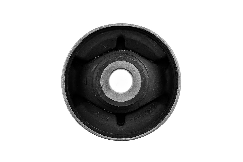 Втулка рычага подвеска дифференциала dodge calibre 06 pajero 00, 05105309aa