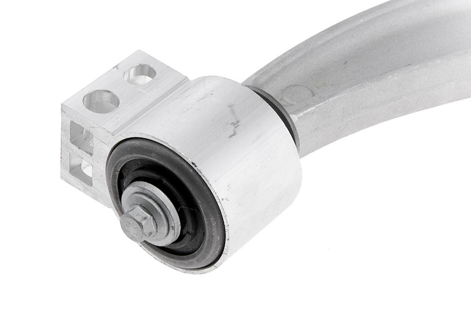 Передний низ прав рычаг opel vectra c 02 signum 03, 352052