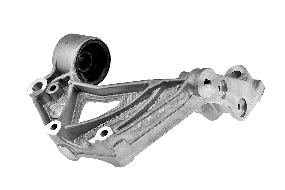 Кронштейн опоры двигателя прав vw polo 01-, 6q0199294e