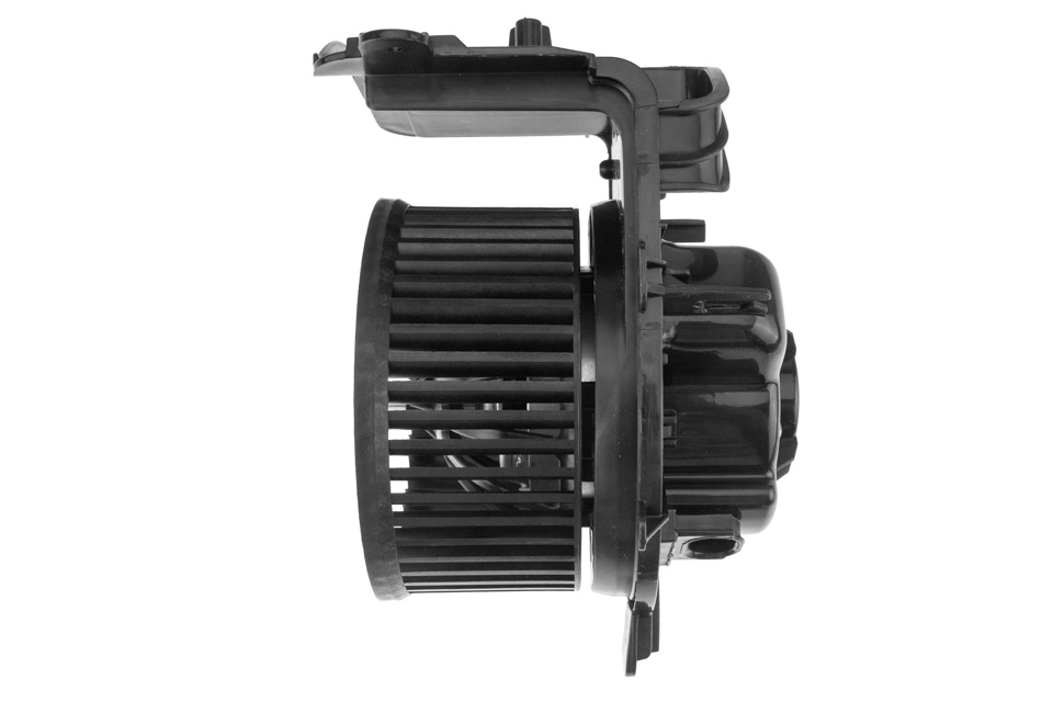 Вентилятор салона eng.1.0-3.0 renault clio ii 97-, 7701050894