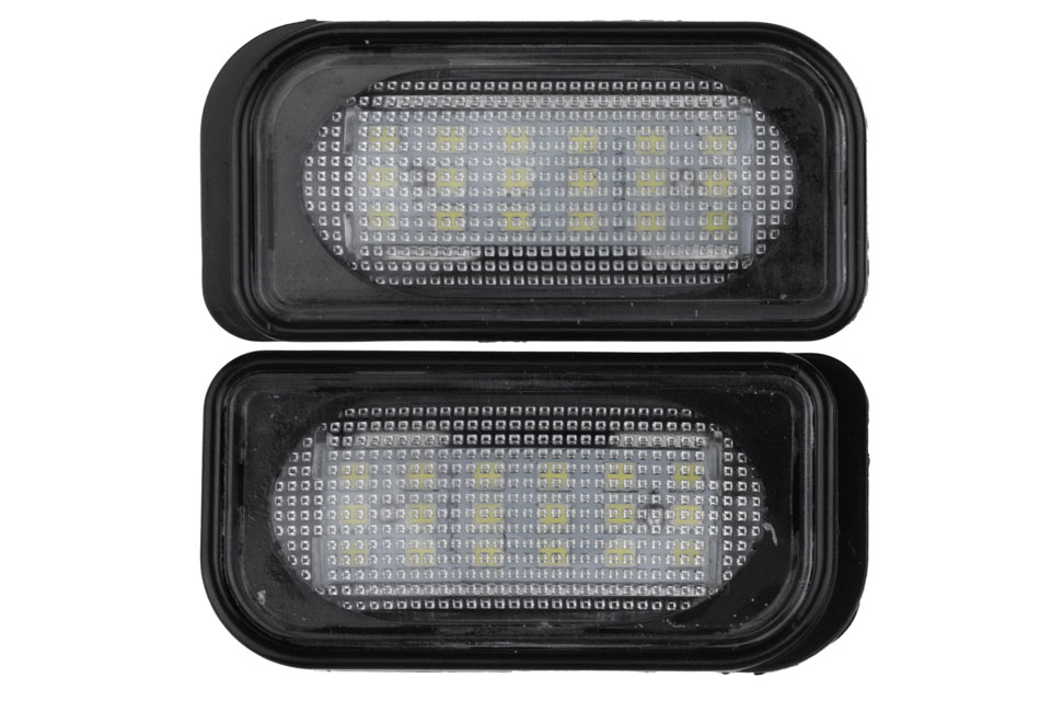Фонарь подсветки номерного знака mercedes c(w203) -12, 2038200556