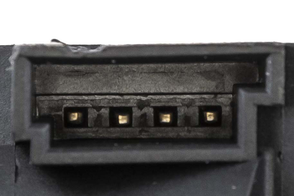 Замок крышки багадника Mercedes klasa c t-model s204 2007-, 2047400135