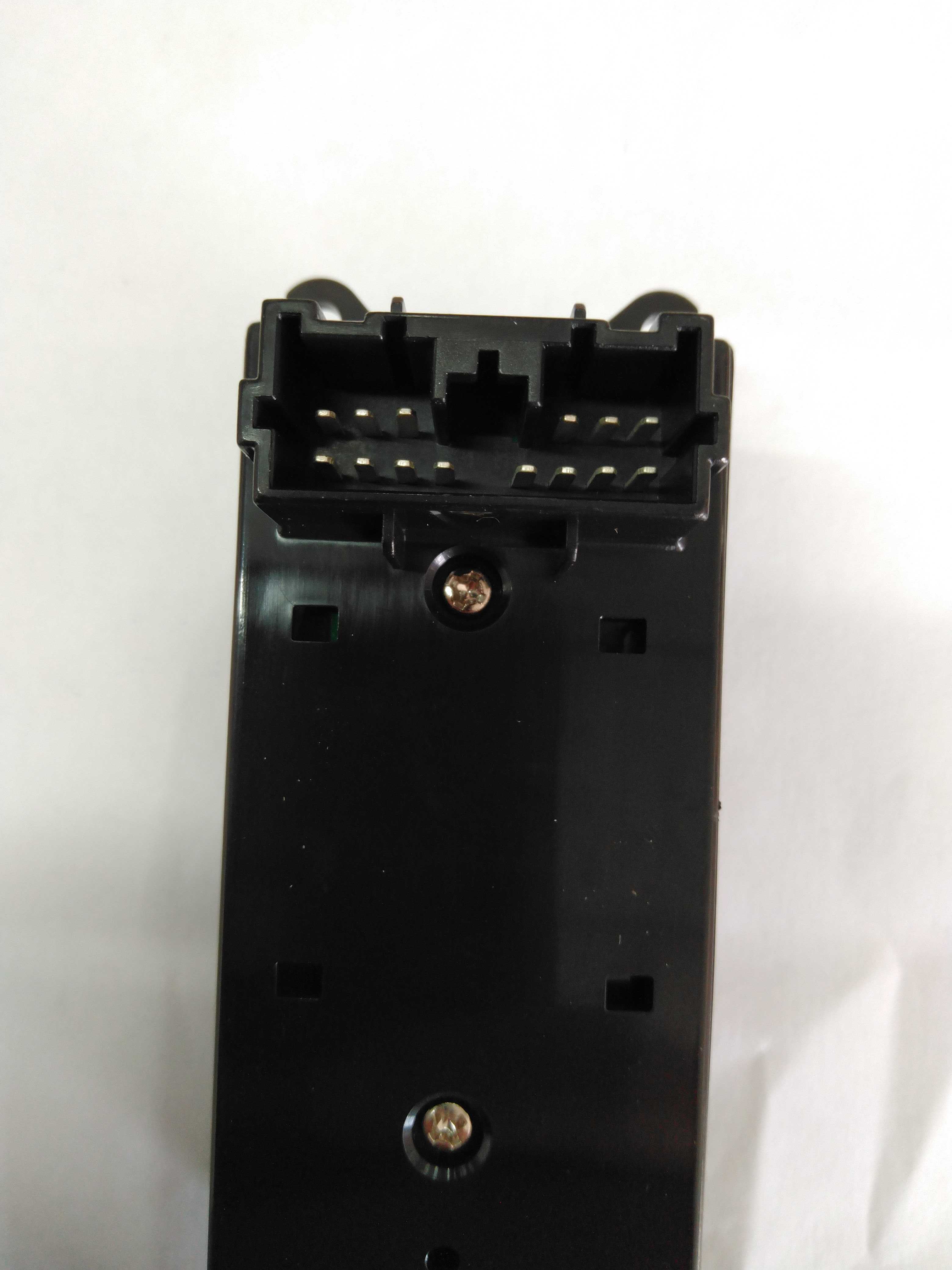 Переключатель стеклоподъемника mitsubishi l200 1999-2006, mr732119