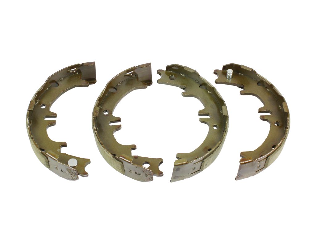 Комплект тормозных колодок задний lexus gs toyota avensis 00-05, 46540-28010